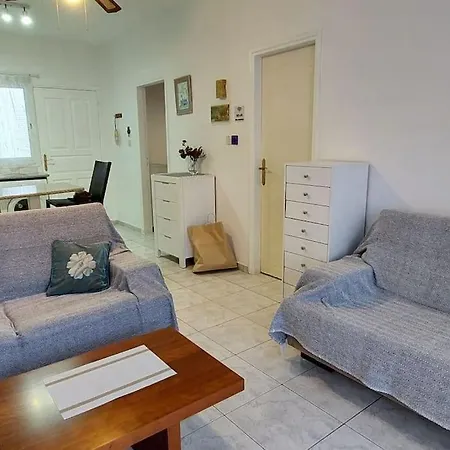 Rhodes Gardens Apartment Paphos